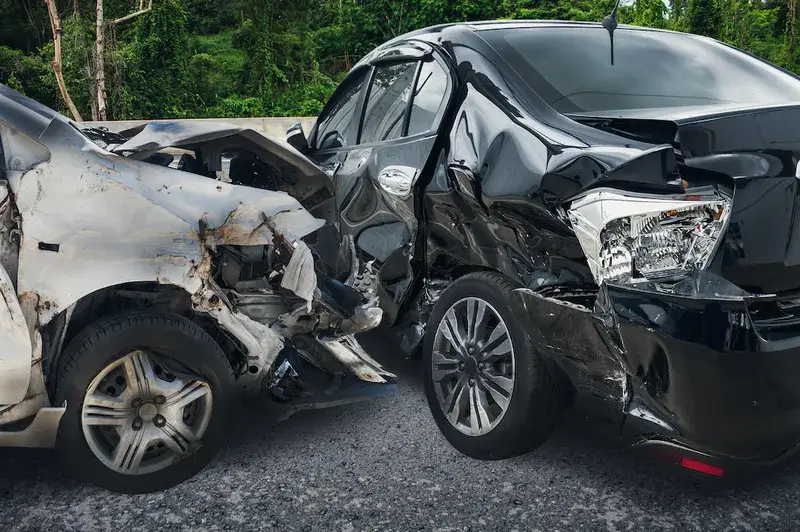 How Much Commission Do Leading Car Accident Lawyers Charge?